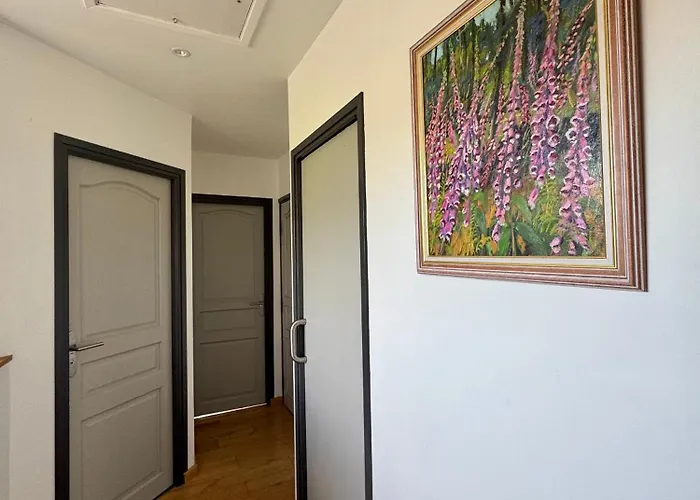 Domaine De La Ferme De Fourges Tatil Evi